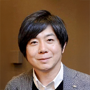 小林 健一 氏